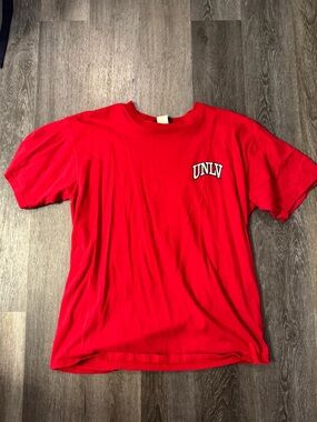 UNLV Rebels Univeristy of Nevada Las Vegas T-Shirt Large Jansport
